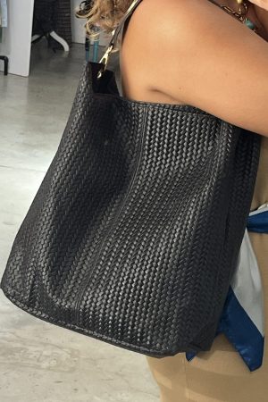 BOLSO ARANDELAS NEGRO